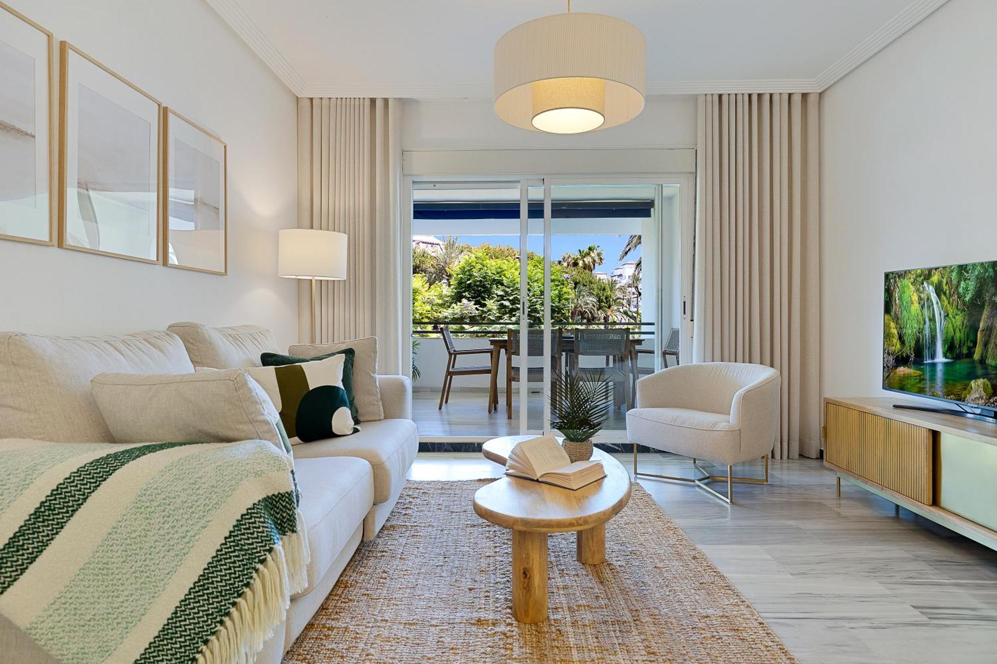 2 Bedroom Apartment In Medina Garden - Puerto Banus 마르베야 외부 사진