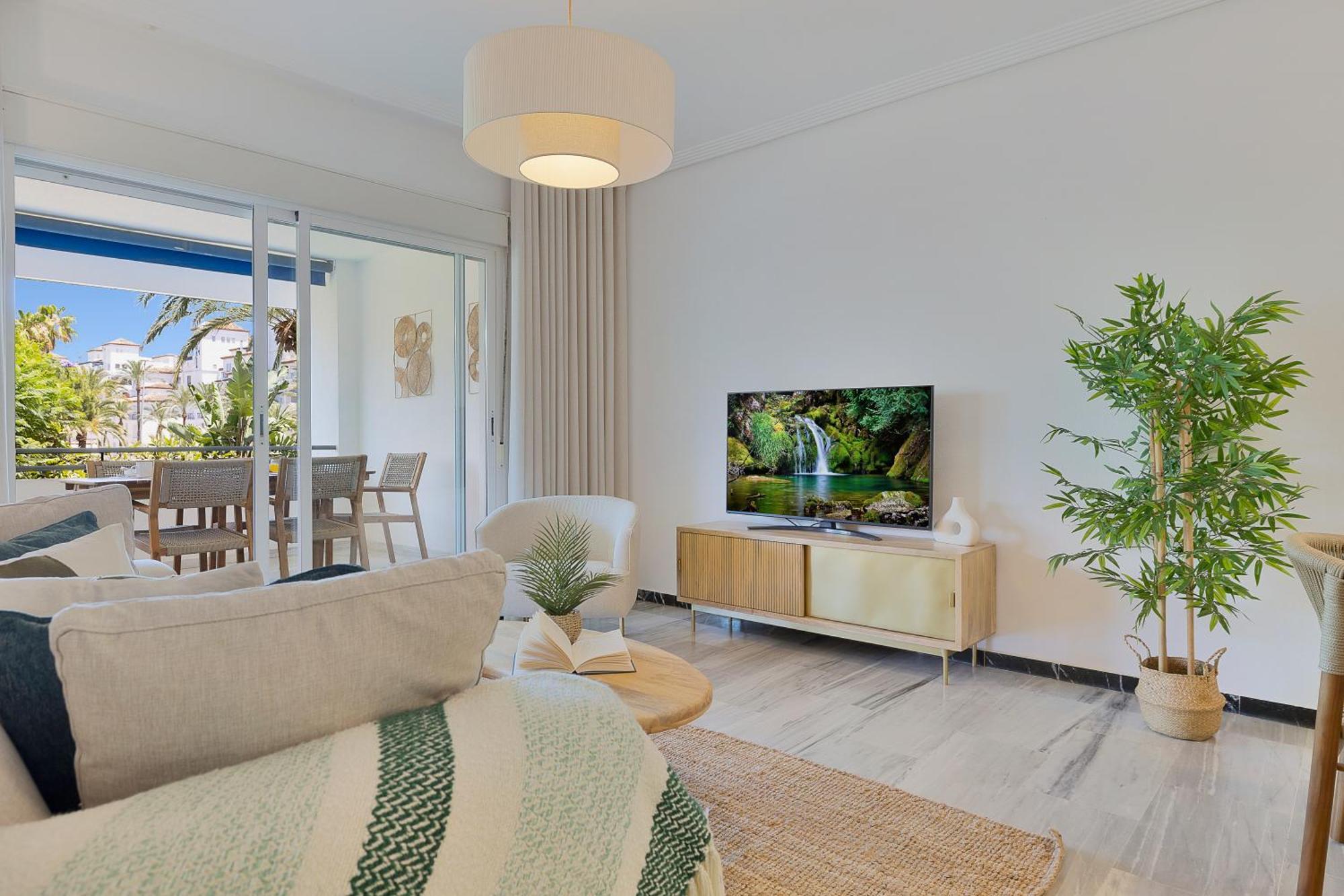 2 Bedroom Apartment In Medina Garden - Puerto Banus 마르베야 외부 사진